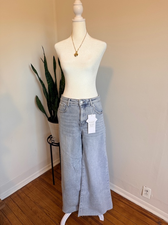 Risen Jeans Denim - Risen | Light Wash High-Rise Palazzo Jeans